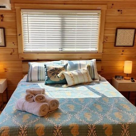 Water View Cabin Near North Topsail Beach Sneads Ferry Kültér fotó